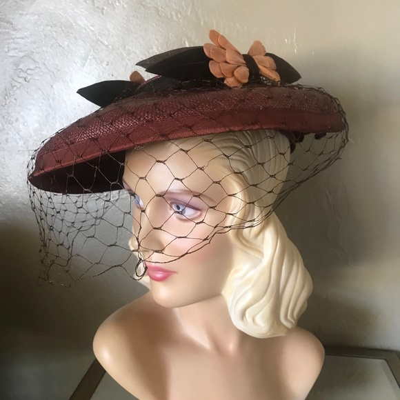 STRIKING 1940S\' GARNET STRAW WIDE BRIM HAT - FEATHER BOWS & MATCHING VEIL main image 14